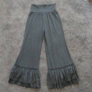 Ruffle Leg Pants NWOT